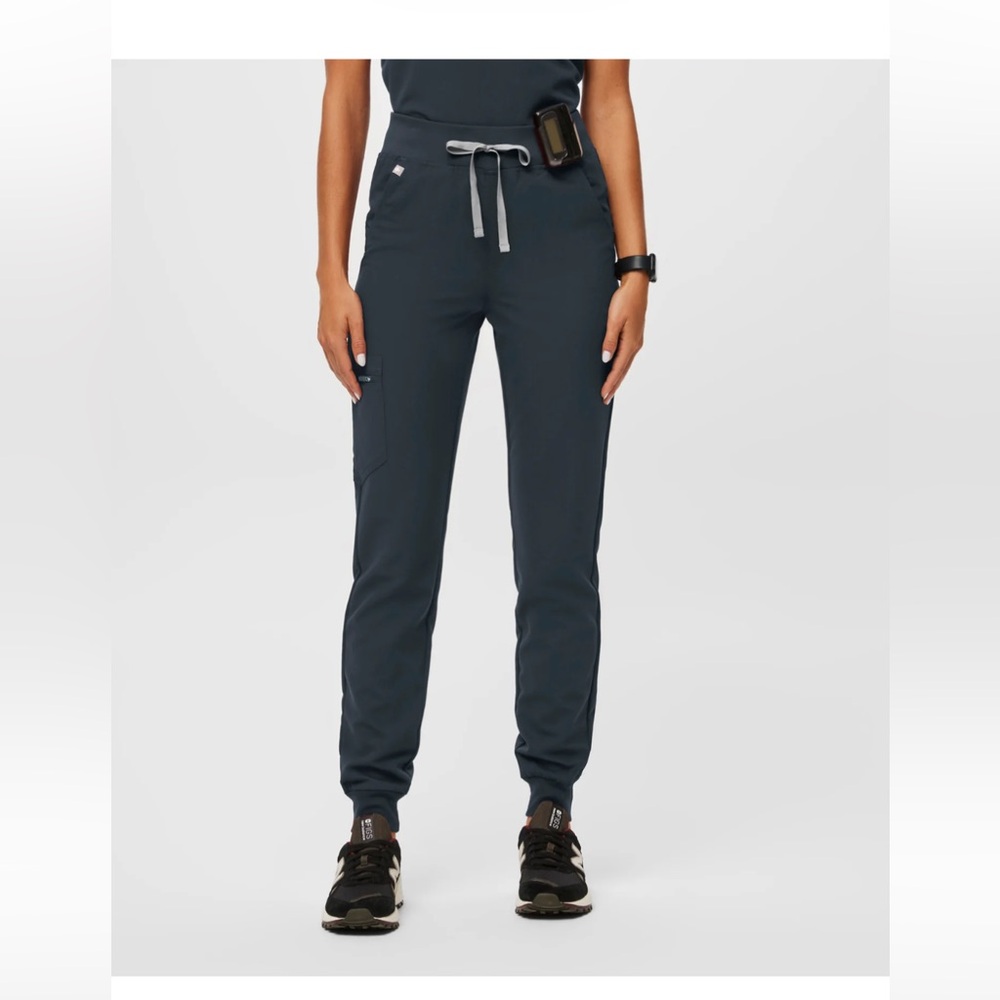 Figs NWOT Women's Jogger Pants in Dark harbor with Gray Drawstring
